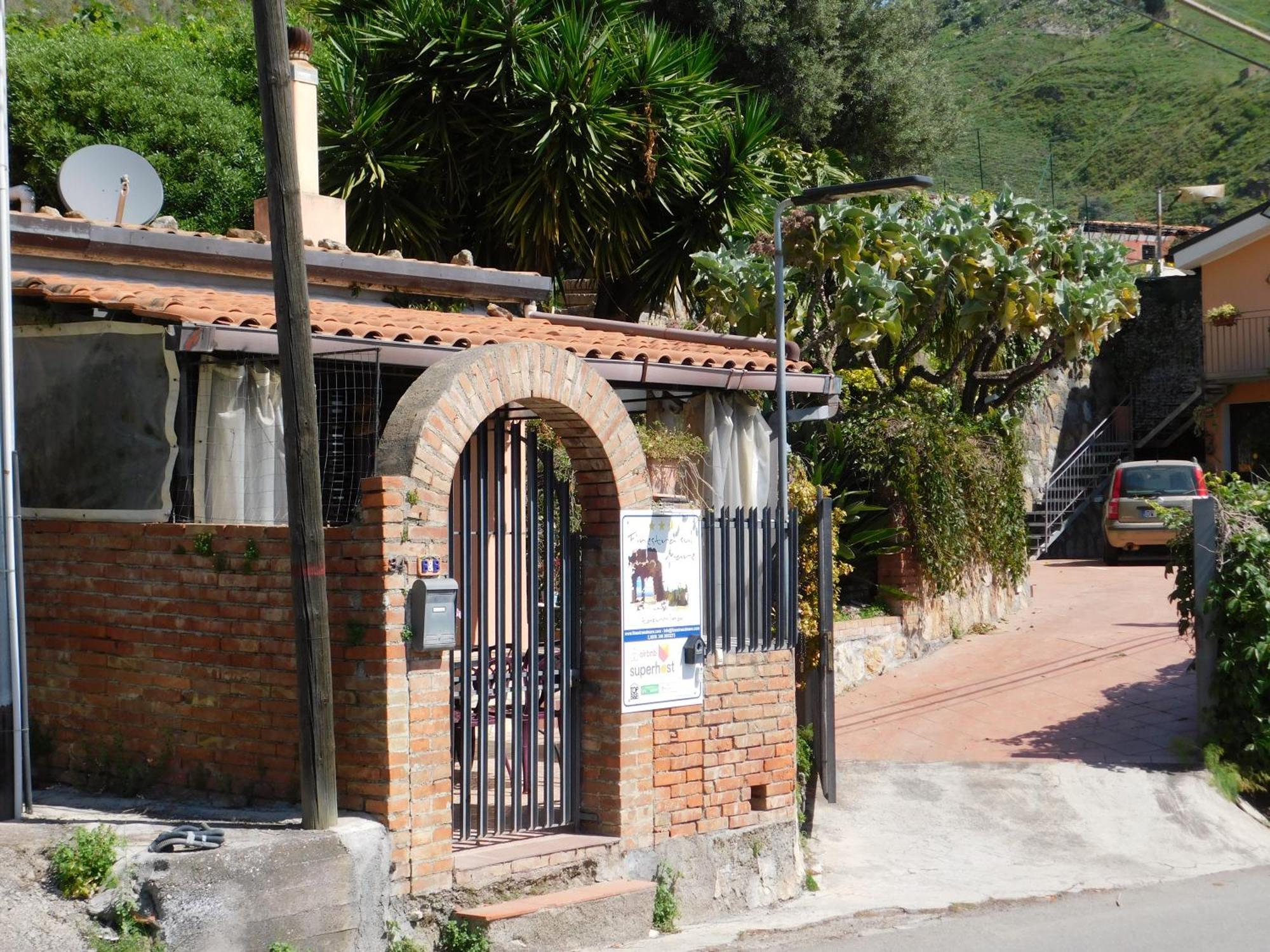 Bed & Breakfast Mediterraneo - Finestra Sul Mare