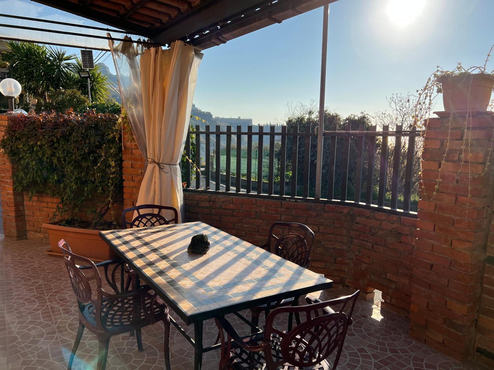 Mediterraneo - Finestra Sul Mare Bed and breakfast